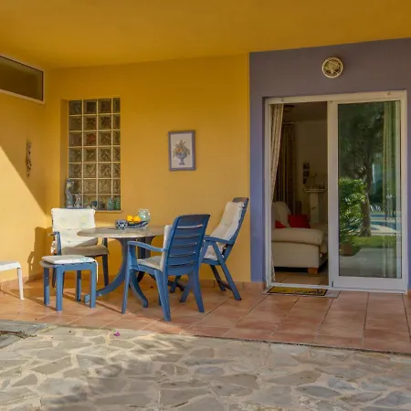 Holiday home Holiday Jardines De Ii *